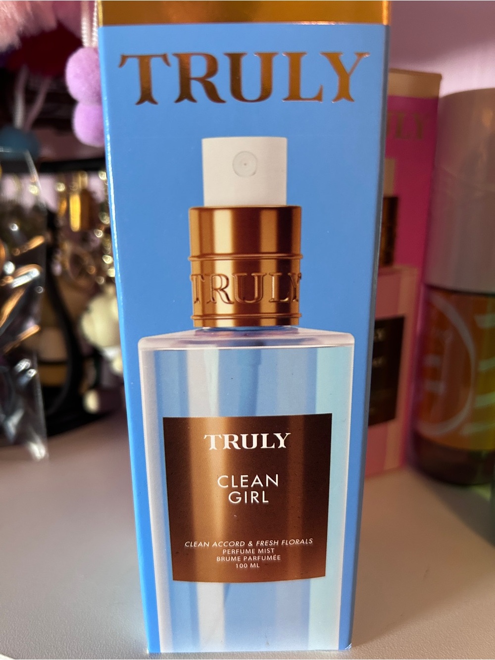 TRULY Clean Girl Body Mist